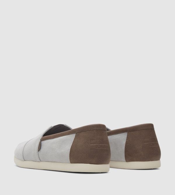 Toms  resort-vacation-sets - Grey Casual Slip-ons