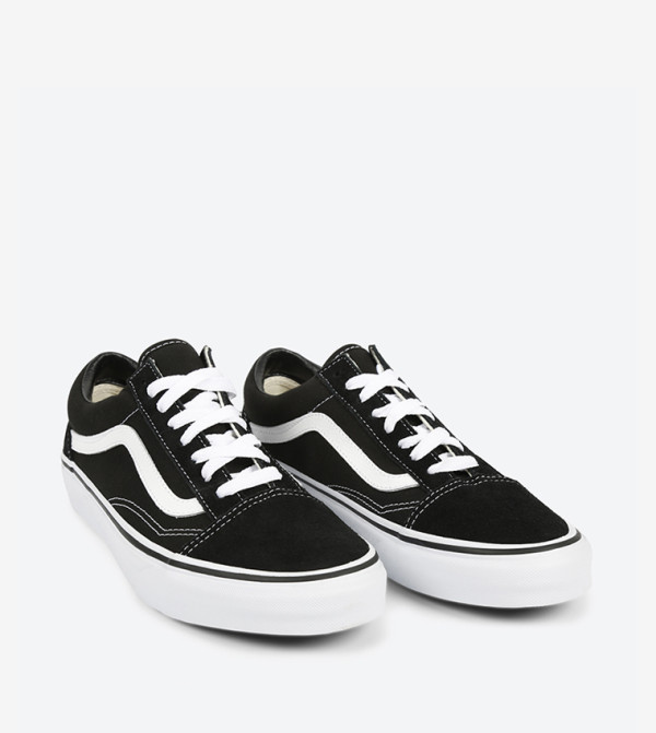 فانس فانس - أسود أحذية برقبة منخفضة