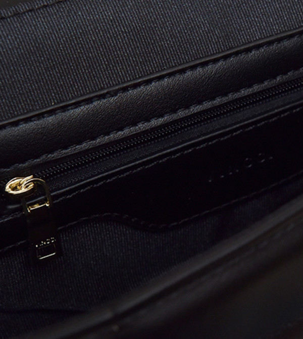 فينتشي فينتشي - أسود Cross Body Bags