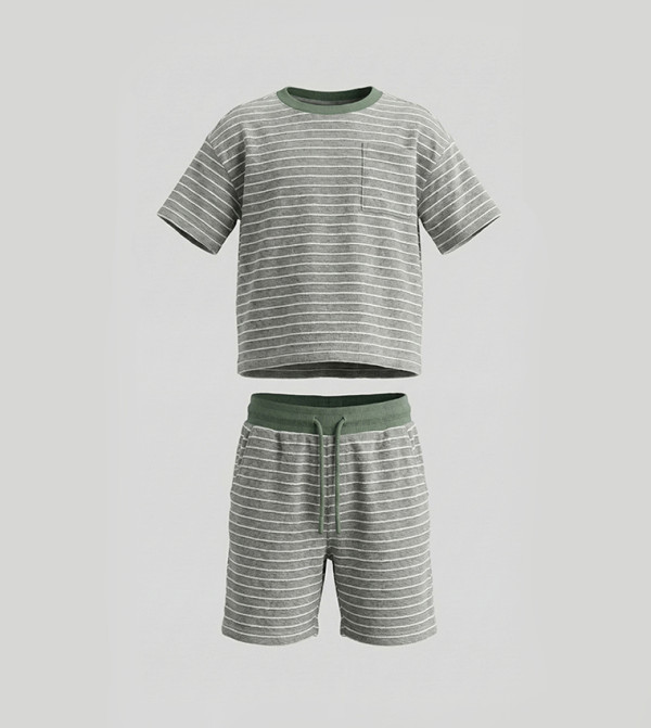BABIES & MORE  Clothing - Green T-shirts & Bottoms