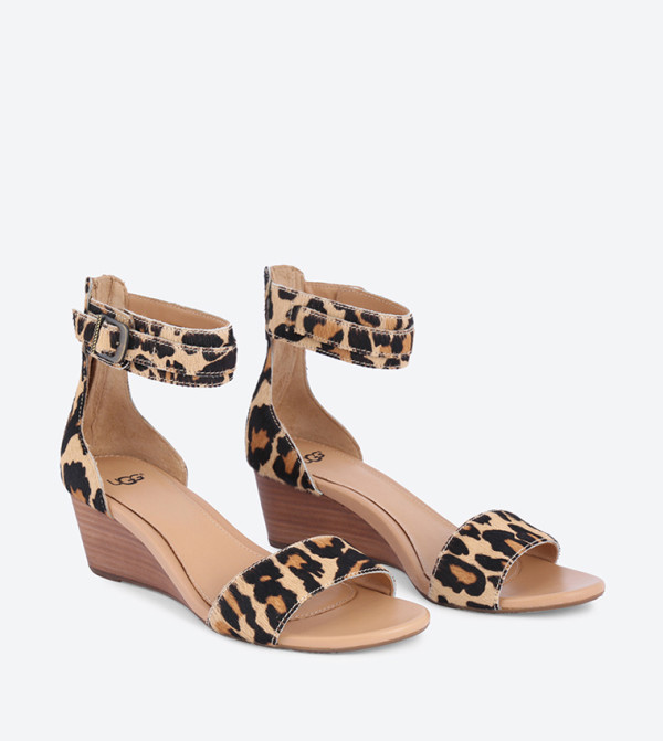 Ugg Ugg - Brown Wedge Sandals