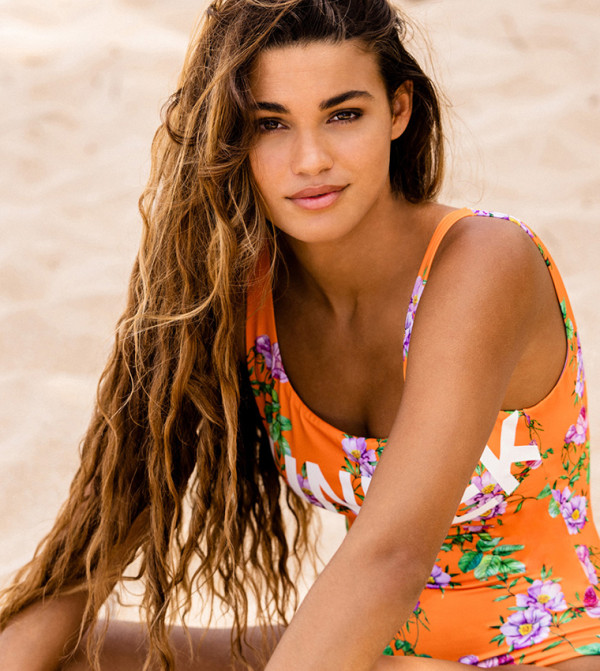 صنديك ملابس سباحة - برتقالي Swim Suit