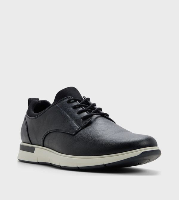 Call it Spring  Sneakers - Black Low Top