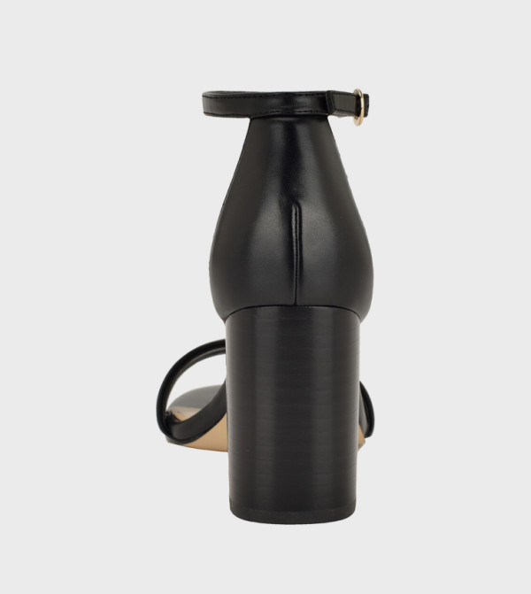 ناين وست ناين وست - أسود كعب