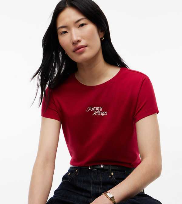 تومي هيلفيغر  تيشيرتات كاجوال - أحمر Short Sleeve T-Shirts