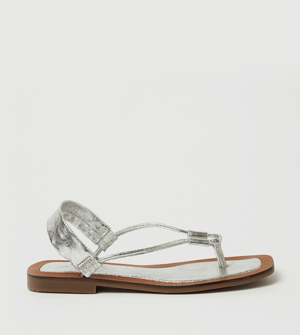 ي.سو ي.سو - فضي Flat Sandals
