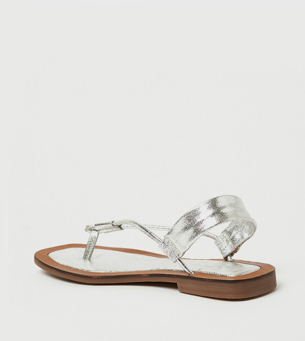 ي.سو ي.سو - فضي Flat Sandals