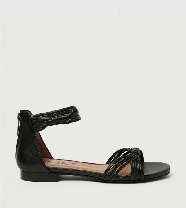 ي.سو ي.سو - أسود Flat Sandals