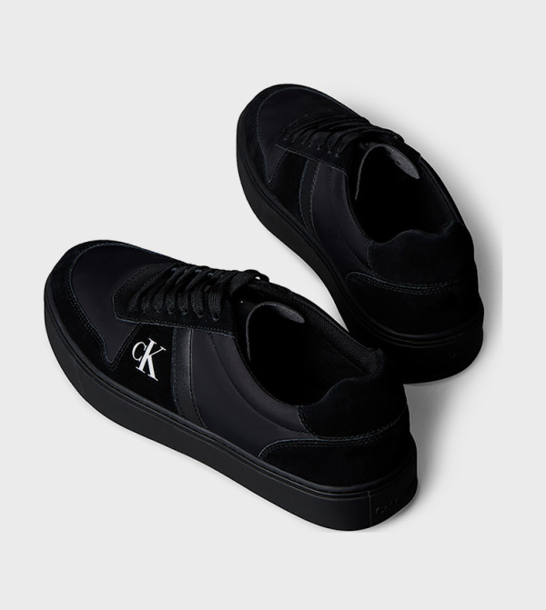 كالفن كلاين جينز كالفن كلاين جينز - أسود أحذية برقبة منخفضة