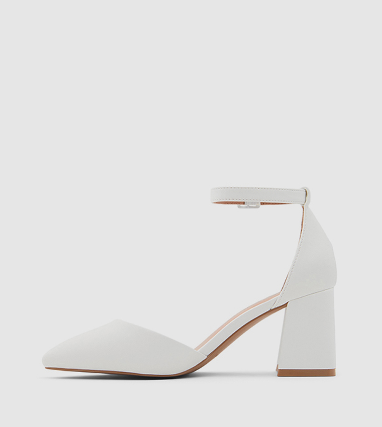Daliaa Block Heel Pumps