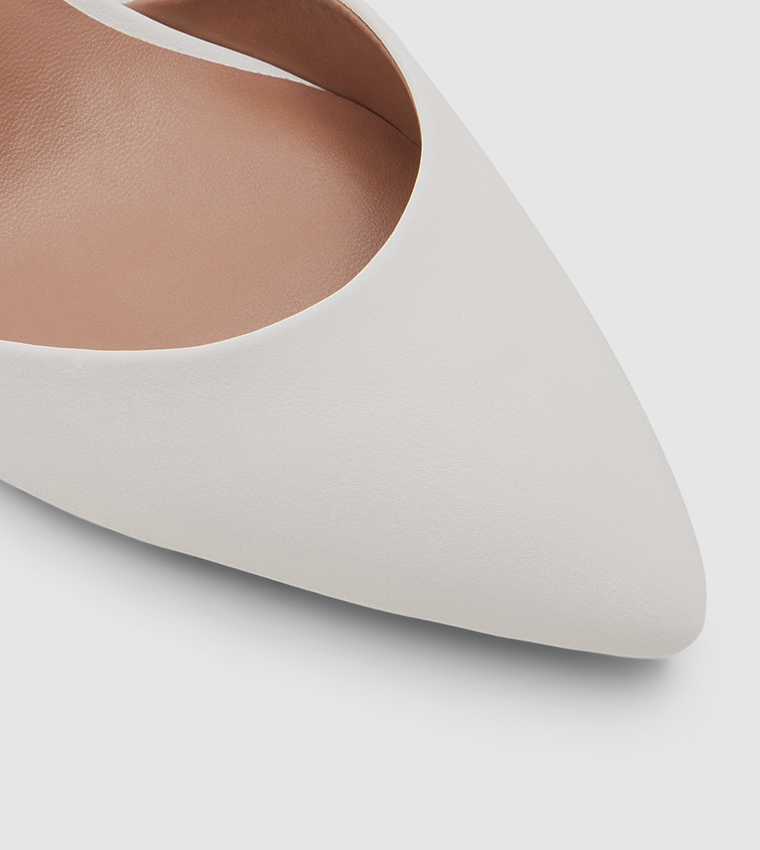 Daliaa Block Heel Pumps