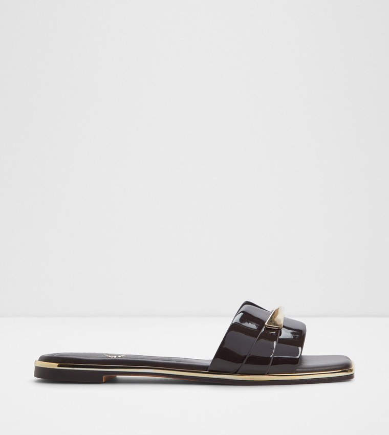 DARLINA Accessory Detail Flat Sandals