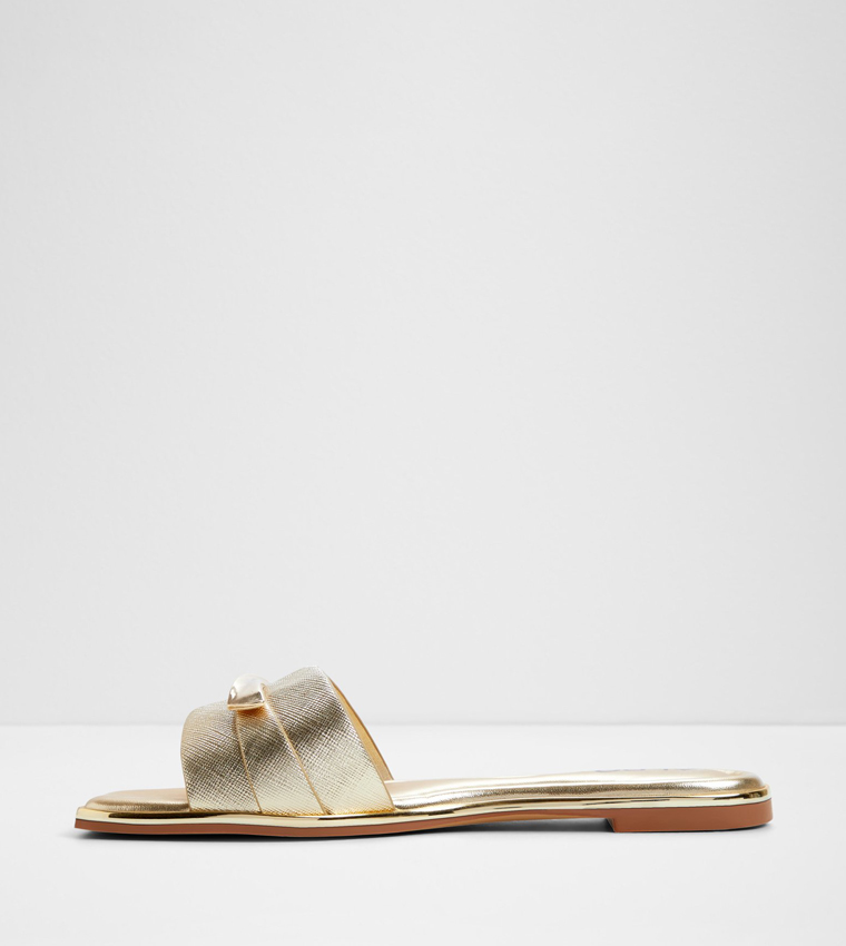 DARLINA Textured Flat Sandals