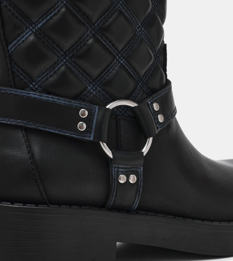 DASHCORE Quilted Ankle Boots