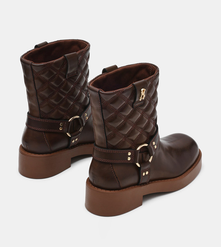 DASHCORE Quilted Ankle Boots