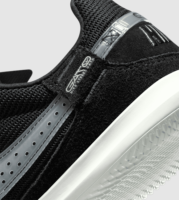 STREET GATO Runner Sneakers