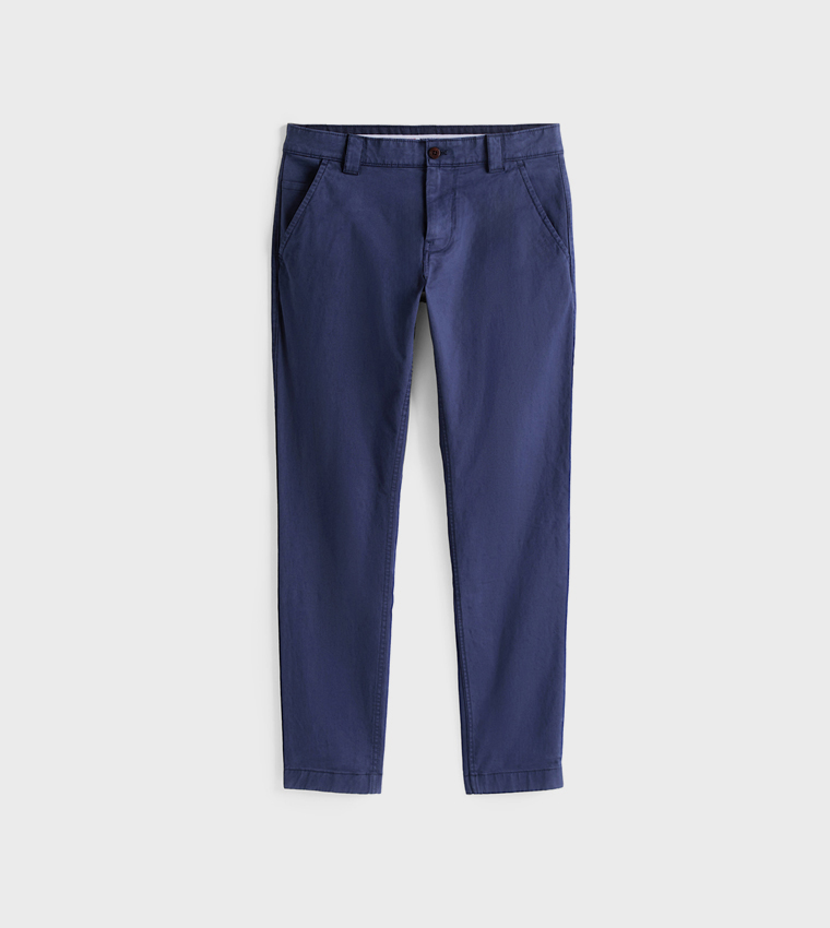 Solid Slim Fit Chinos