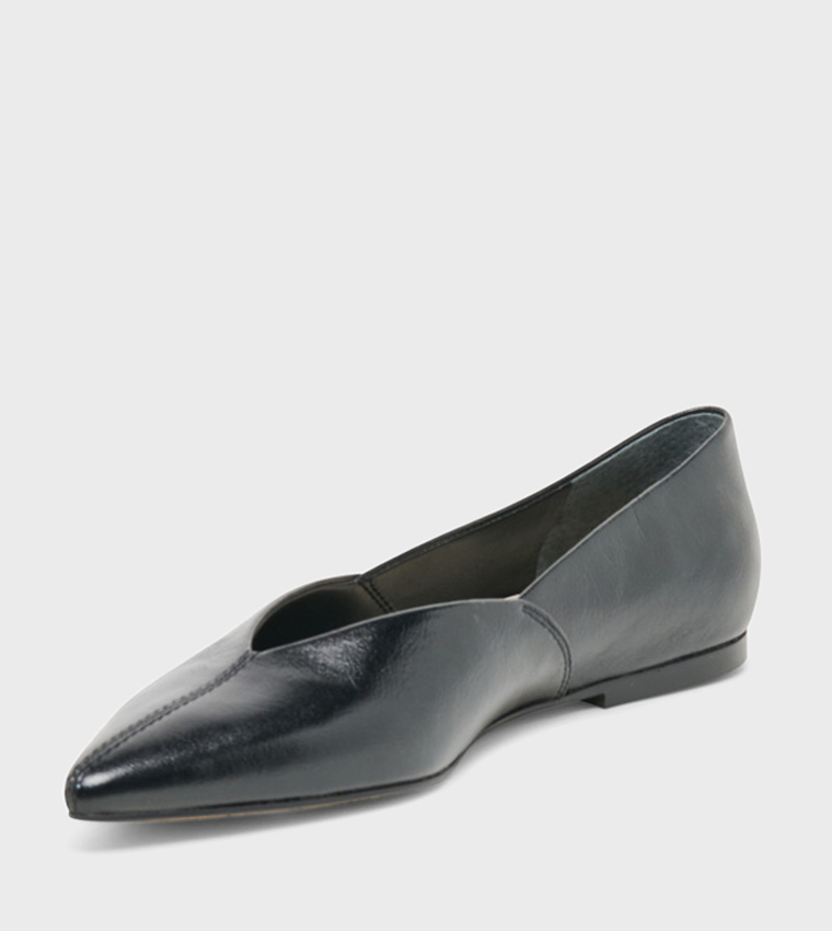 GEMA Solid Pointed Toe Ballerinas