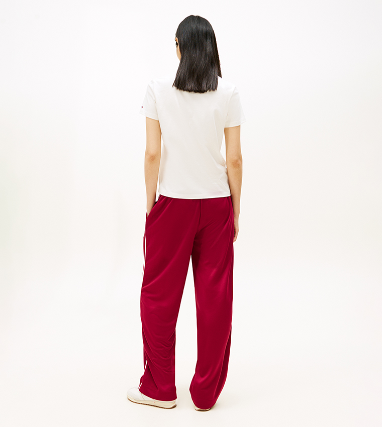 تيشيرت بقبة مستديرة بطبعة شعار