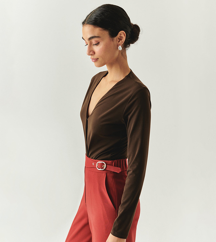 Solid V-Neck Long Sleeves Knit Top
