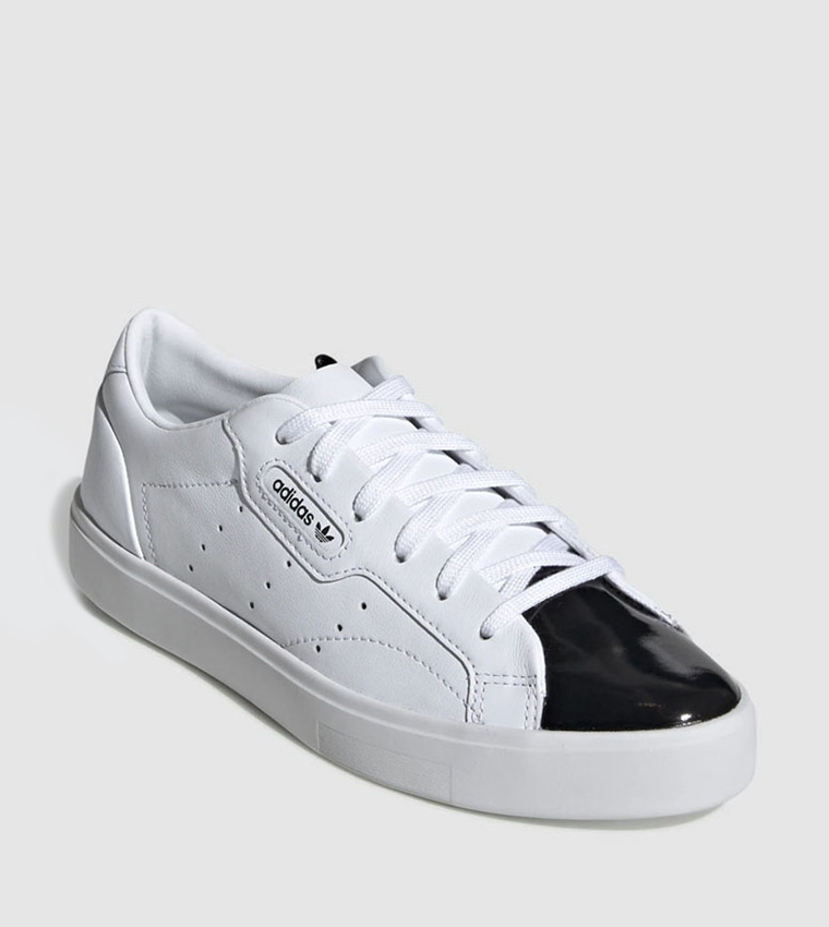 ORIGINALS Logo Detail Low-Top Sneakers