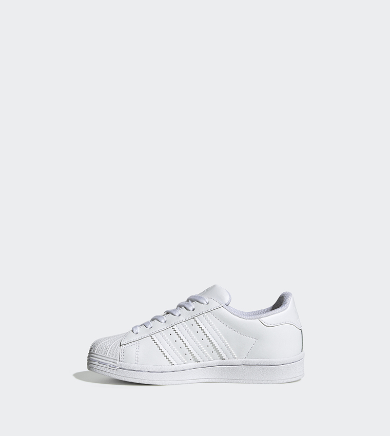 Superstar Low Top Sneakers