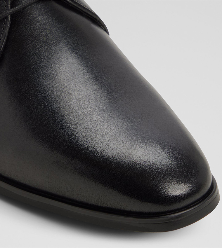 EMELIO Solid Derby Shoes