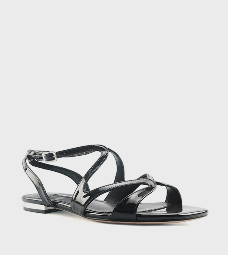 ناين وست  الصنادل المسطحة - أسود Flat Sandals