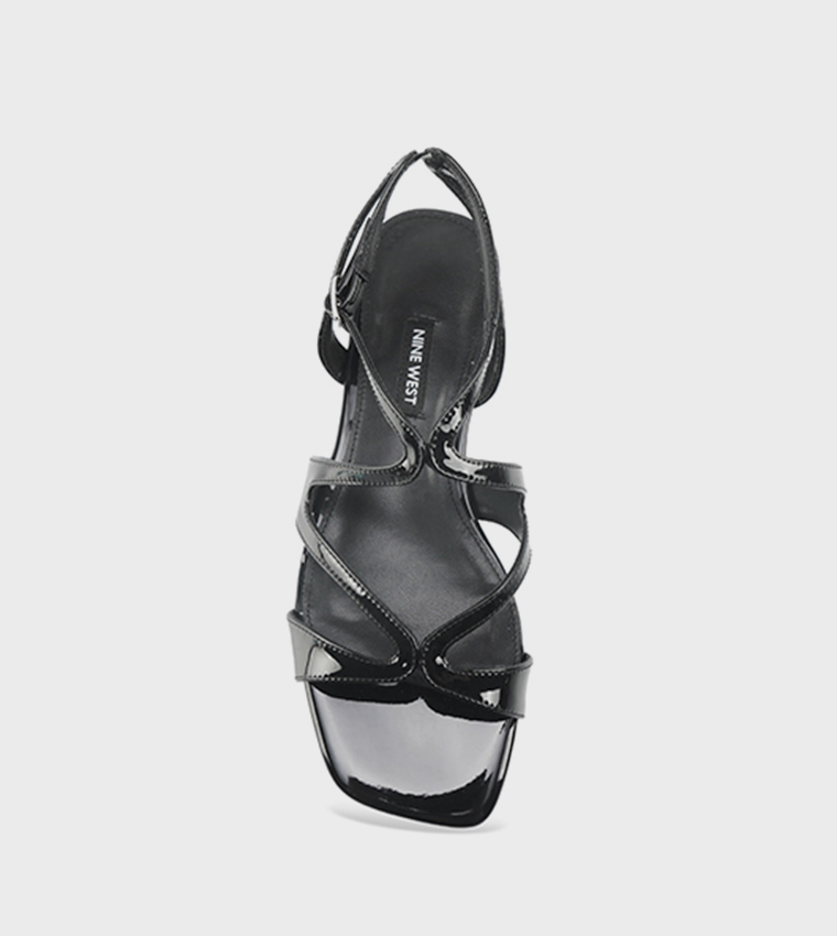 ناين وست  الصنادل المسطحة - أسود Flat Sandals
