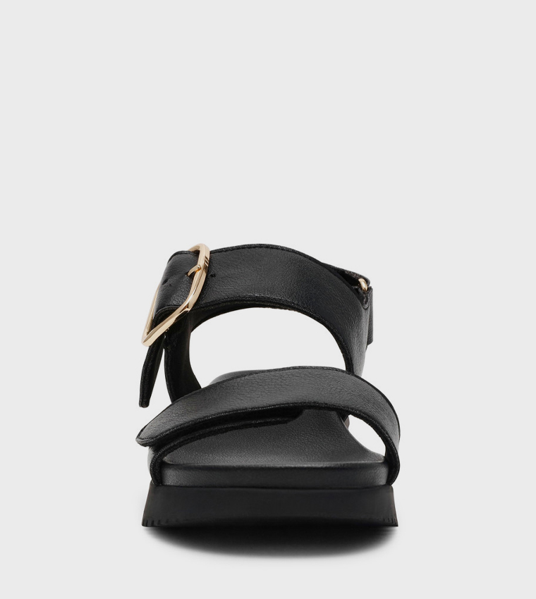 آن كلاين  الصنادل المسطحة - أسود Flat Sandals