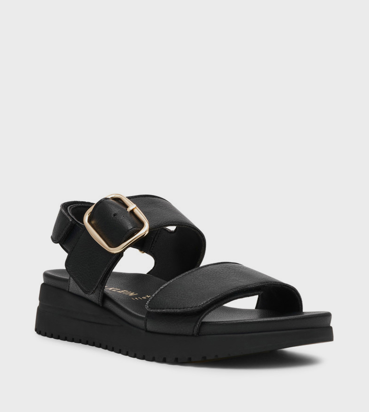 آن كلاين  الصنادل المسطحة - أسود Flat Sandals