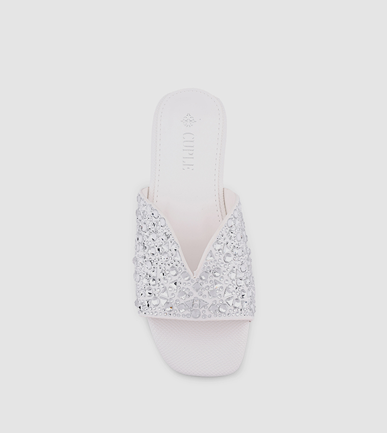 Embellished Open Toe Flat Sandals