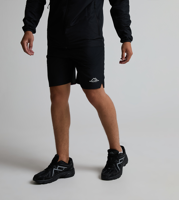 ELEVATE Solid Woven Active Shorts