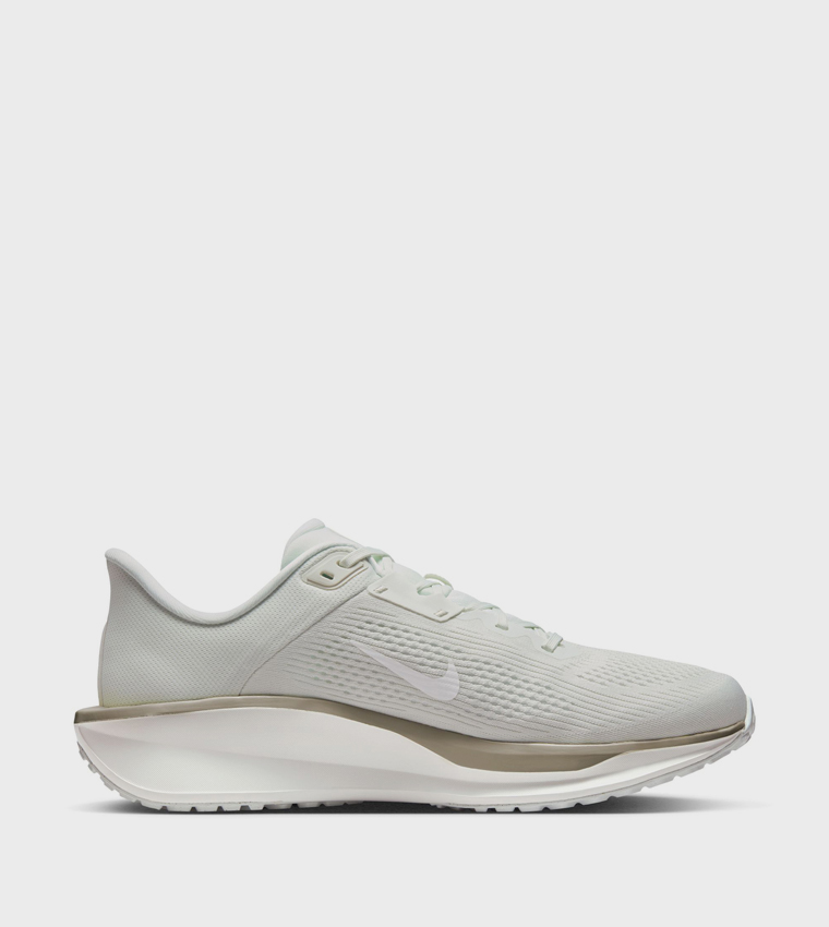 QUEST 6 Logo Print Running Shoes