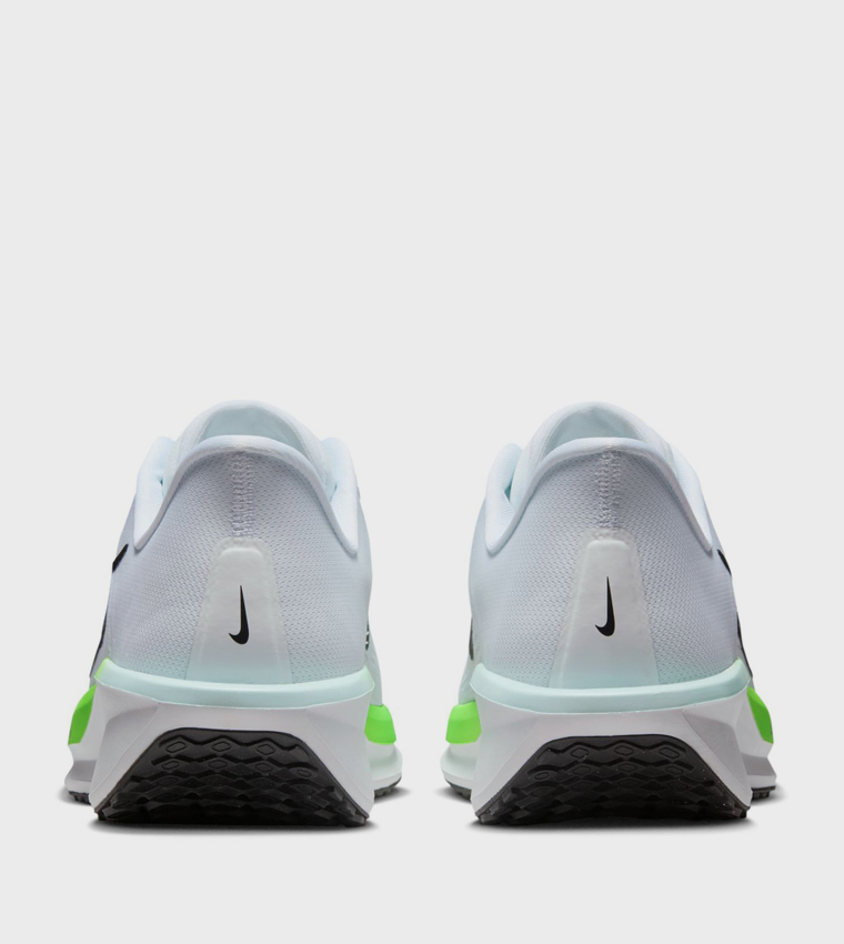 QUEST 6 Logo Print Running Shoes