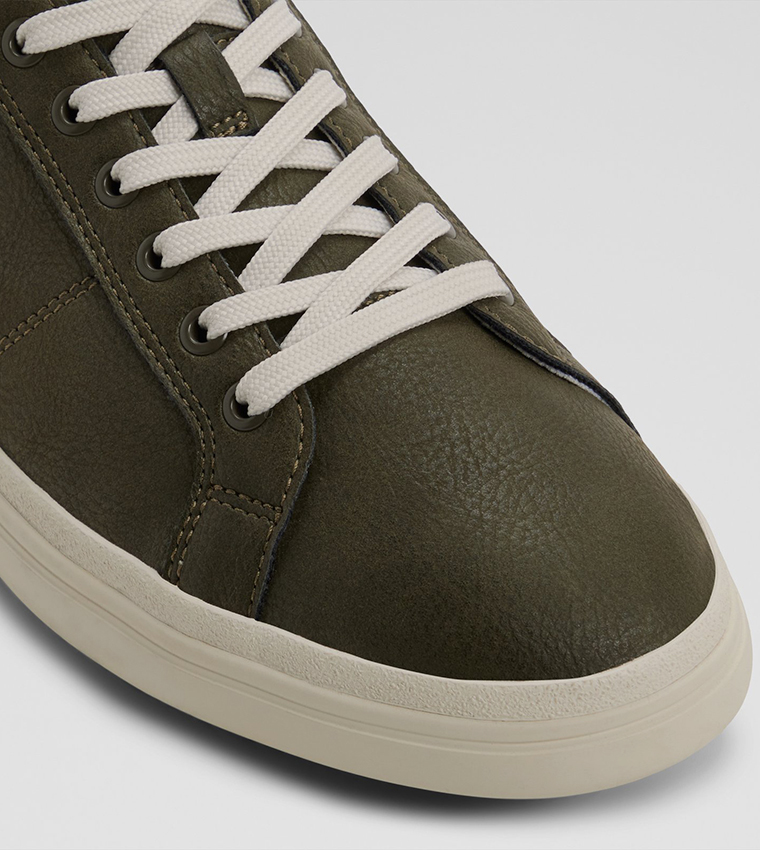 FINESPEC Solid Lace-Up Sneakers