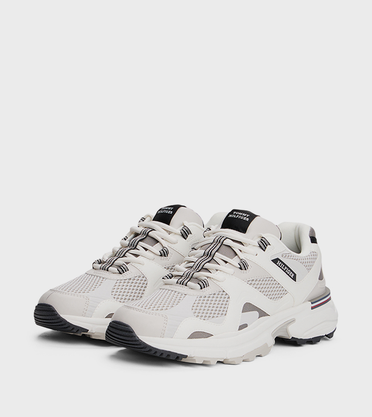 Logo Deail Lace-Up Running Shoes