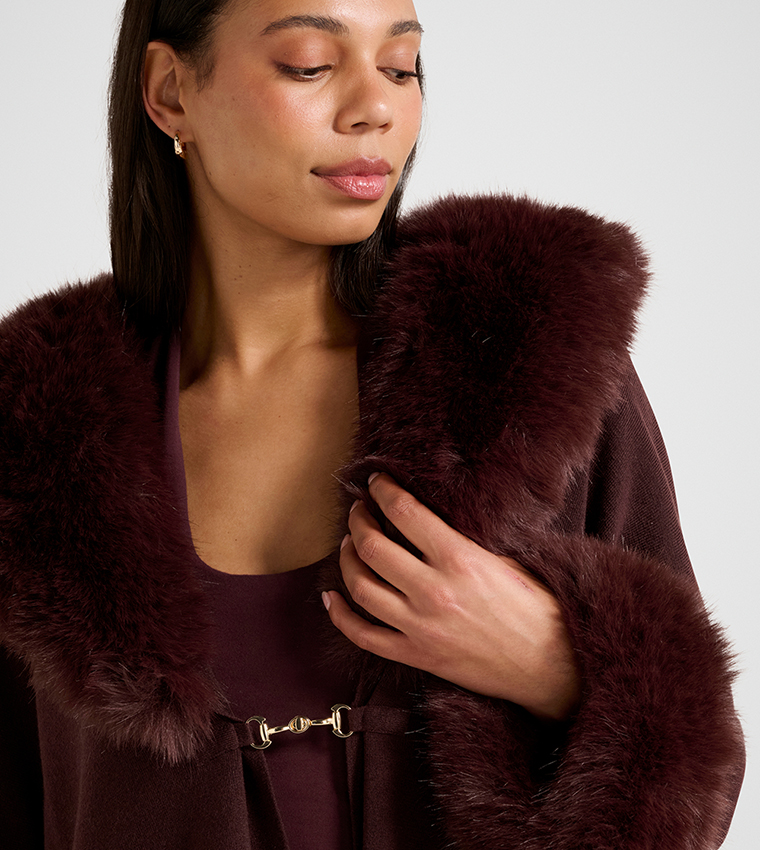 ALIA Faux Fur Trim Knit Cape