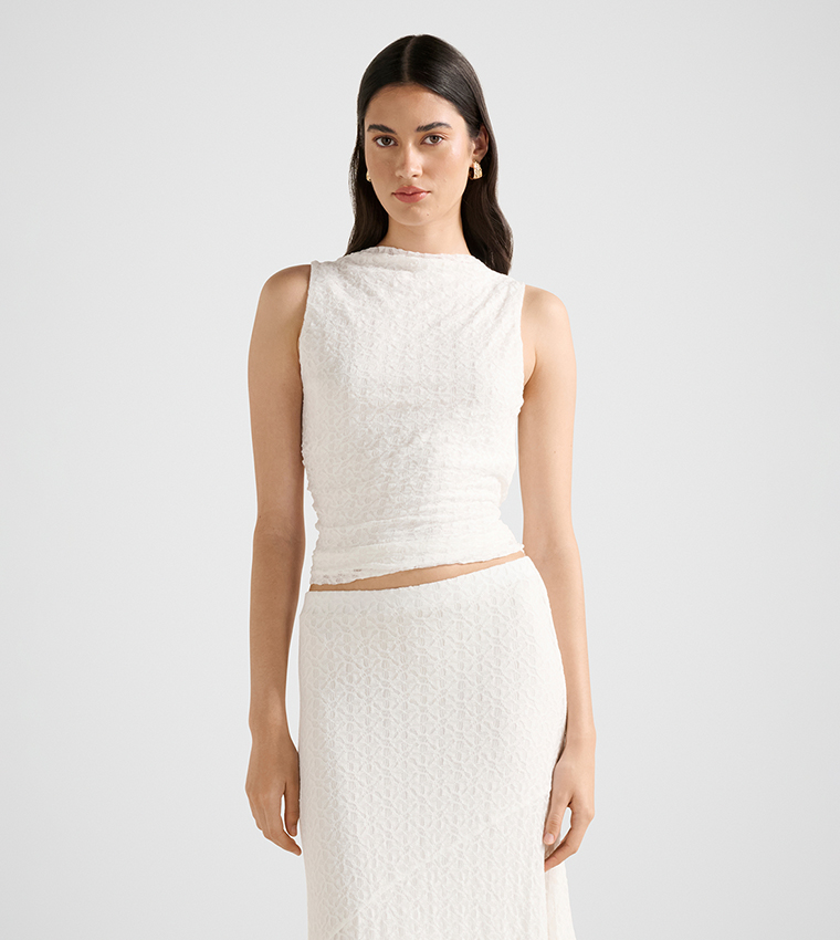 FN TAHLIA Textured Lace Sleeveless Top