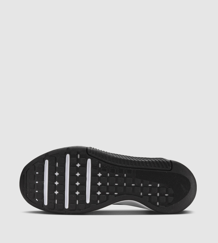 MC 3 Training Shoes