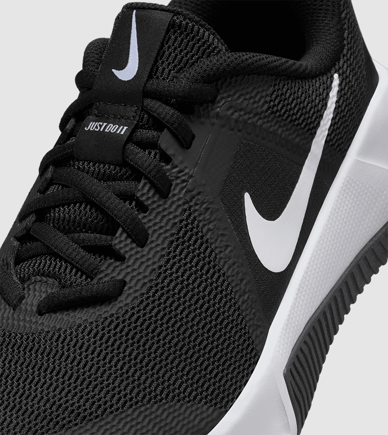 MC 3 Training Shoes