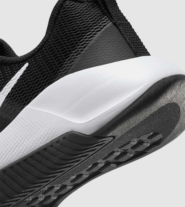 MC 3 Training Shoes