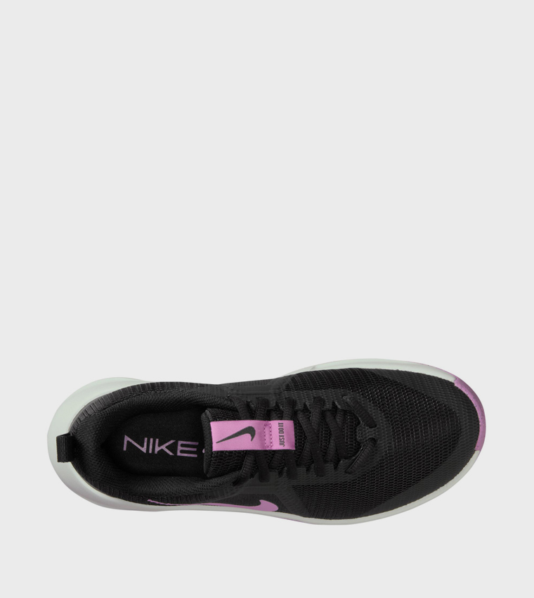 MC 3 Lace-Up Training Shoes