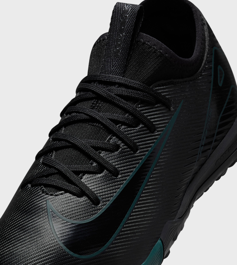 ZOOM VAPOR 16 ACADEMY TF Sneakers