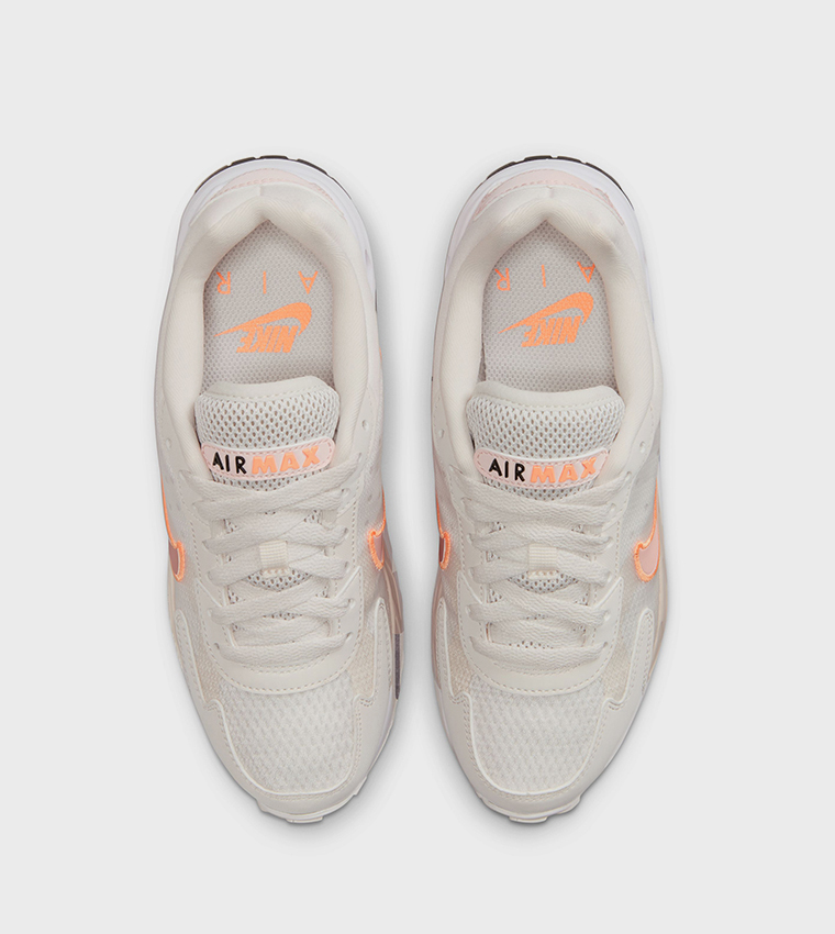 AIR MAX SOLO BG Runner Sneakers