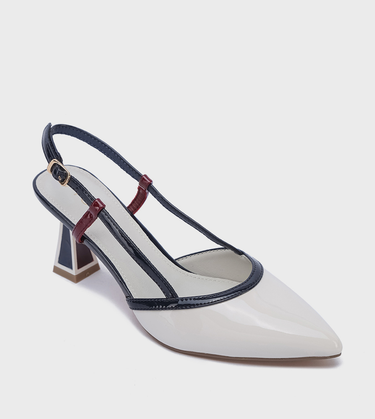 حذاء سادة بمقدمة مدببة بحزام خلفي