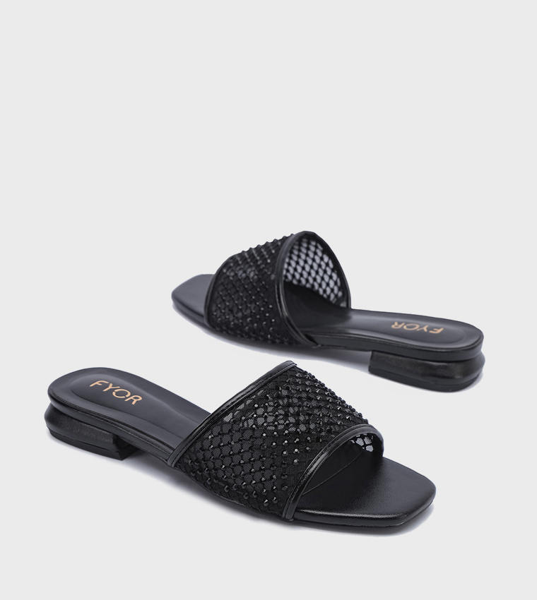 Embellished Open Toe Flat Sandals