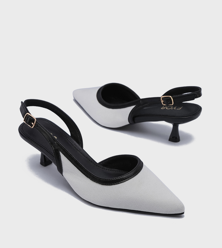 حذاء بكعب قصير بمقدمة مدببة بحزام خلفي