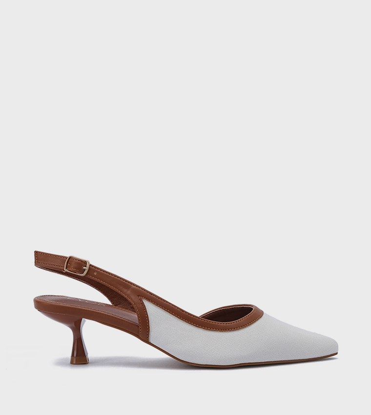 حذاء بكعب قصير بمقدمة مدببة بحزام خلفي