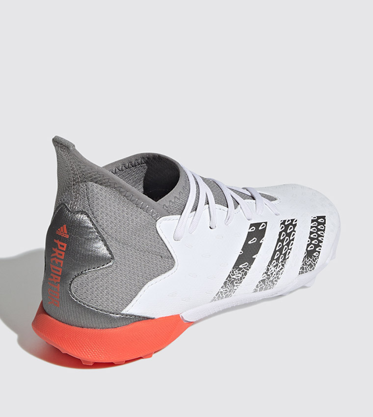 Buy Adidas Predator Freak.3 Turf Boots In White | 6thstreet Saudi Arabia